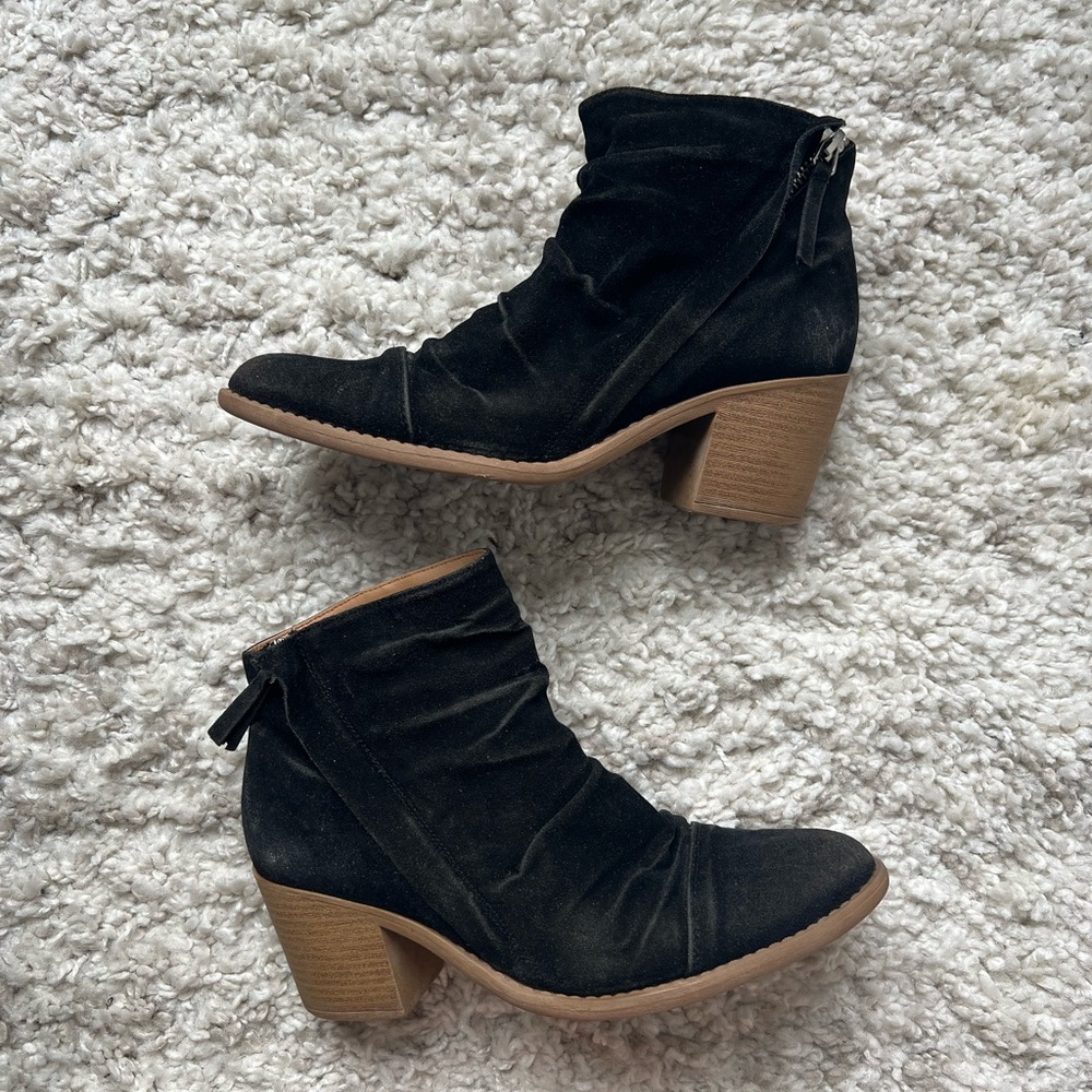 Slouchy Look Booties